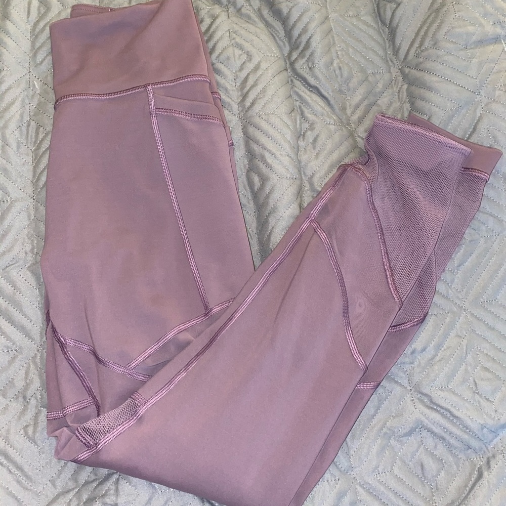 Lilac Mesh Lululemon Leggings